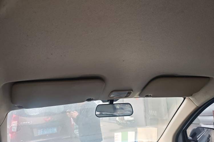 Used Wuling Hongguang V 2022 1.5L Jingqu Version Hydraulic Power Steering LAR Headliner