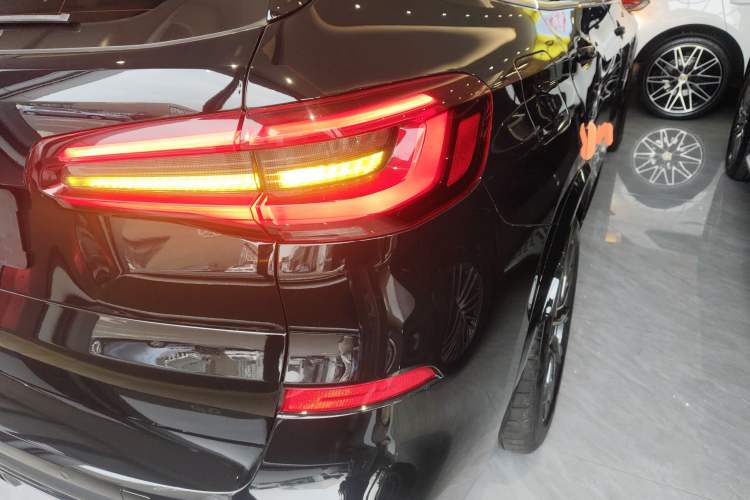 Used BMW X5 2022 Restyled xDrive 30Li Luxury Version M Sport Package