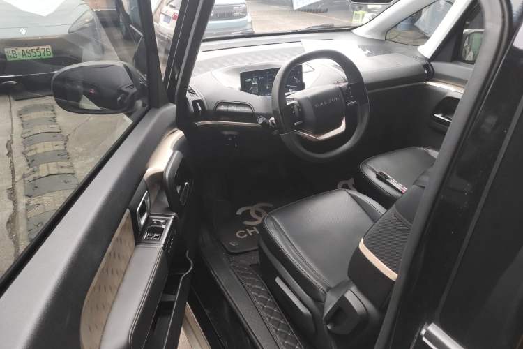 Used Baojun KiWi EV 2022 Artist Lite Edition Lithium Iron Phosphate