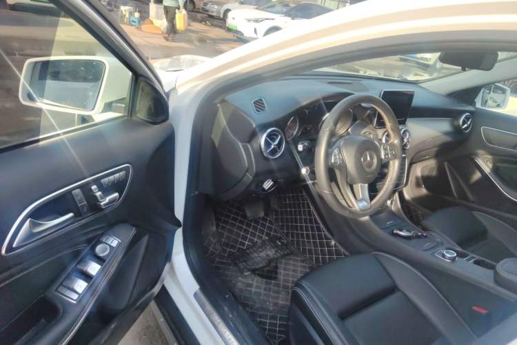 Used Mercedes-Benz GLA 2016 GLA 200 Sport Edition
