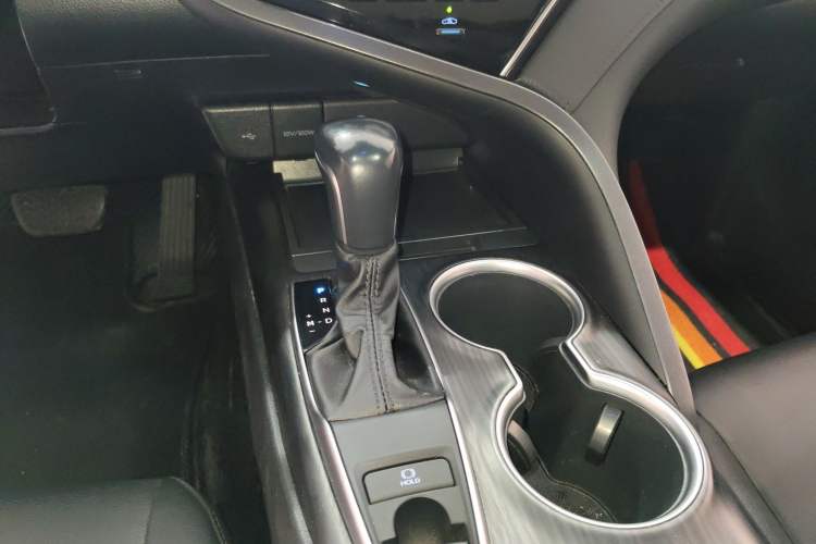 Used Toyota Camry 2021 2.0G Luxury Edition