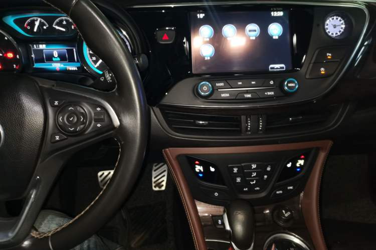 Used Buick Envision 2017 20T Two-Wheel Drive Elite Version
