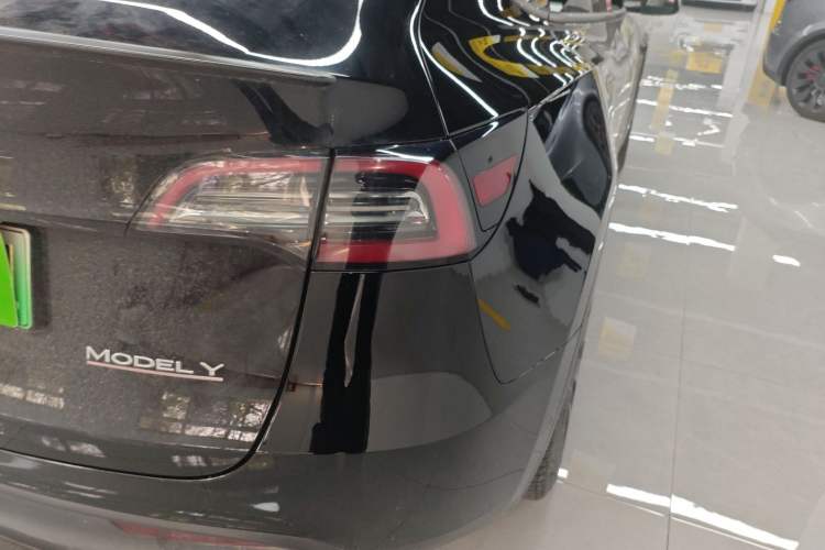 Used Tesla Model Y 2021 Performance High-Performance All-Wheel-Drive Version