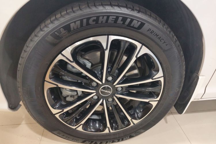 Used Roewe iMAX8 2021 400TGI Supreme Series Prestige Edition
