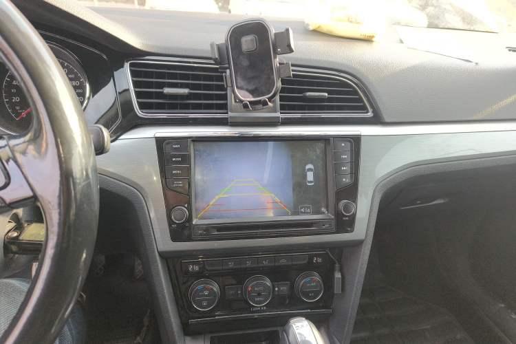 Used Volkswagen Lamando 2015 280TSI DSG Comfort Edition