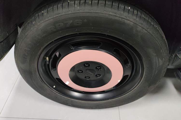 Used iCAR V23 2025 401 Two-Wheel Drive Intelligent Driving Version
