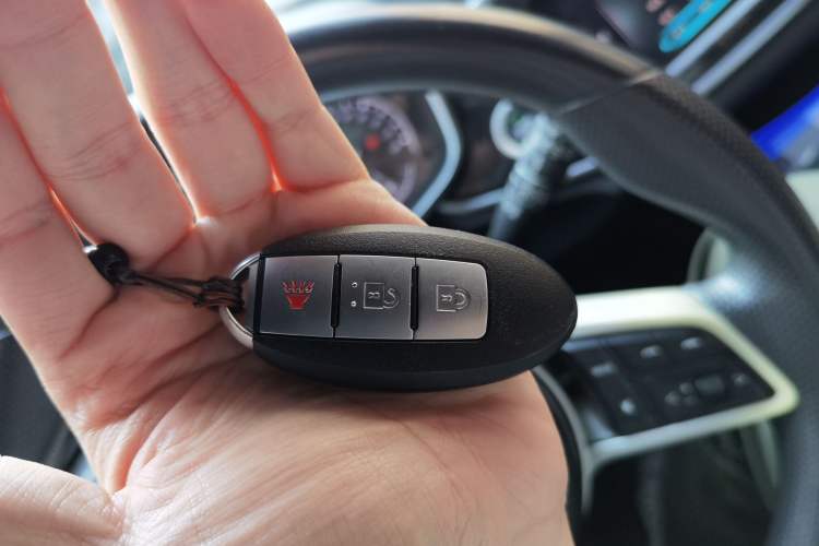 Used Dongfeng Fengon ix5 2019 220T CVT Zhiyue Trim China VI Standard Vehicle Key