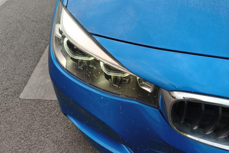 Used BMW 3 Series GT 2020 320i M Sport Package Right Front Headlight