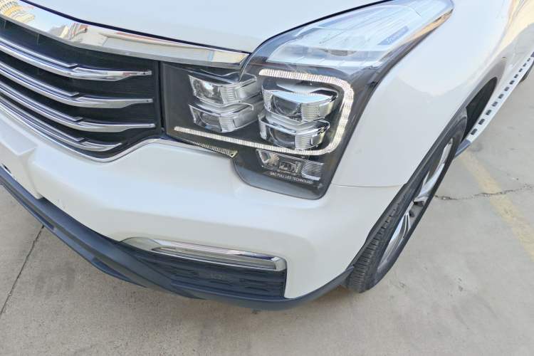 Used GAC Trumpchi GS8 2017 320T Two-Wheel Drive Luxury Smart Connectivity Version (7 Seats)
