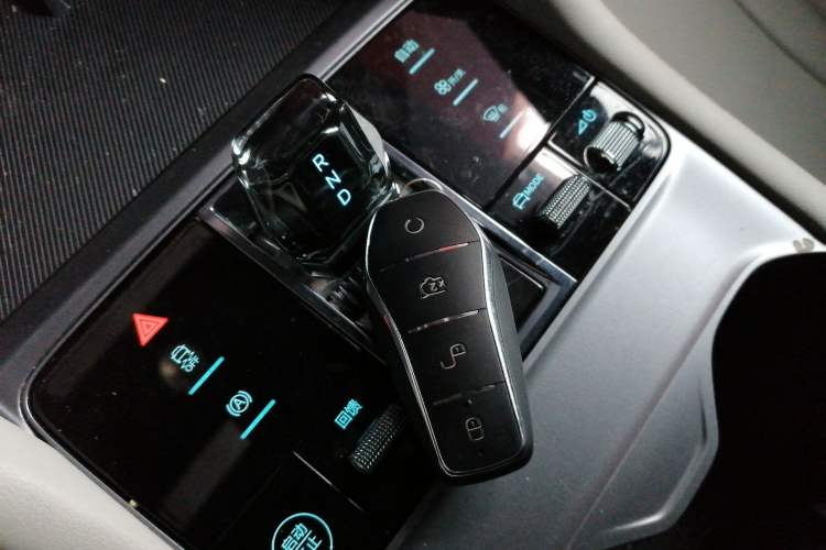 Used BYD Song PLUS New Energy 2023 Champion Edition EV 520KM Luxury Model