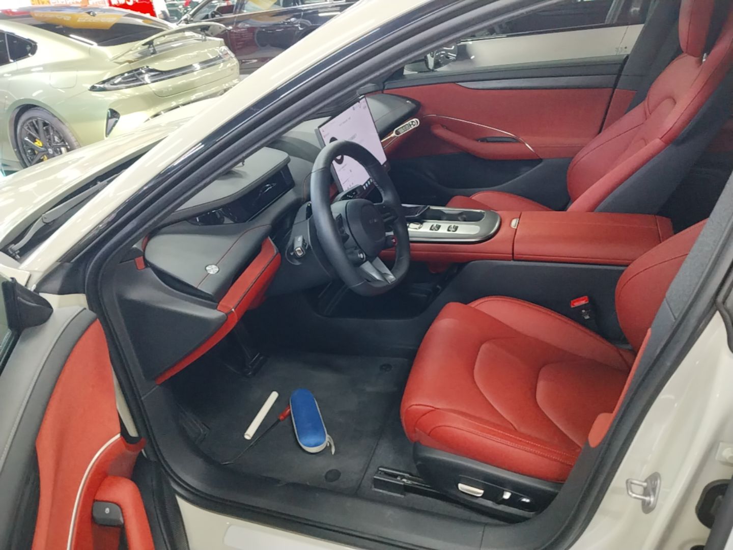 Xiaomi Auto SU7 2024 Rear-Drive Long-Range Intelligent Driving Version — снимка 17