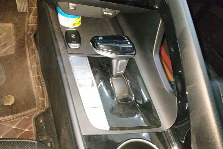 Used Hyundai Elantra 2022 1.5L CVT GLX Elite Edition
