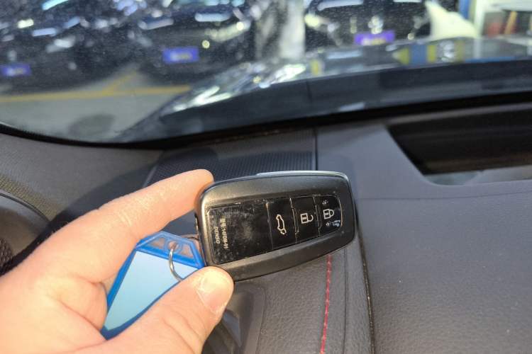 Used Toyota Crown Kluger 2023 2.5L HEV Four-Wheel Drive Flagship Edition Vehicle Key