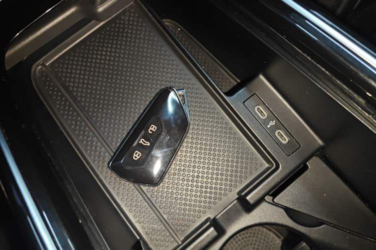 Used Volkswagen ID.4 X 2024 Pure & Smart Edition