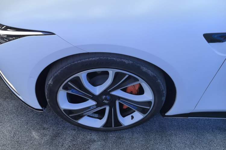 Used IM L7 2022 Pro Model Exterior 4