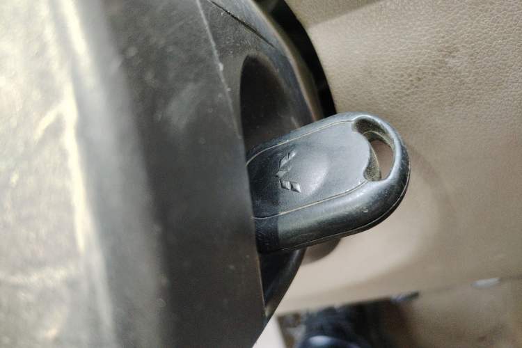 Used Wuling Hongguang 2010 1.2L Comfort Edition China IV Vehicle Key