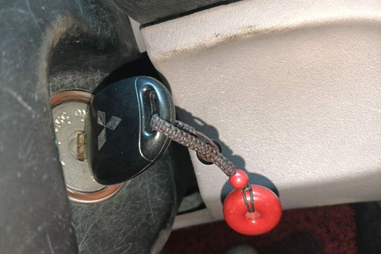 Used Mitsubishi Pajero Sport 2011 3.0L Luxury Navigation Edition