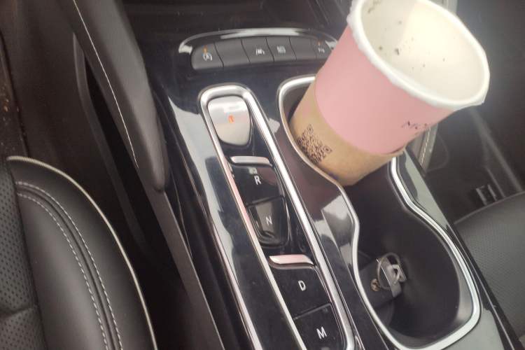 Used Buick Envision 2022 Encore S 552T Two-Wheel-Drive Luxury Model