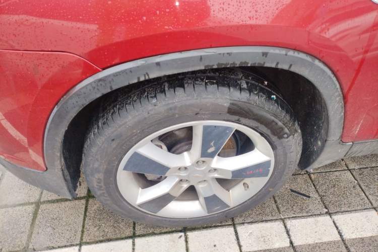 Used Chevrolet Trax 2014 1.4T Manual Two-Wheel Drive Comfort Model Exterior 4