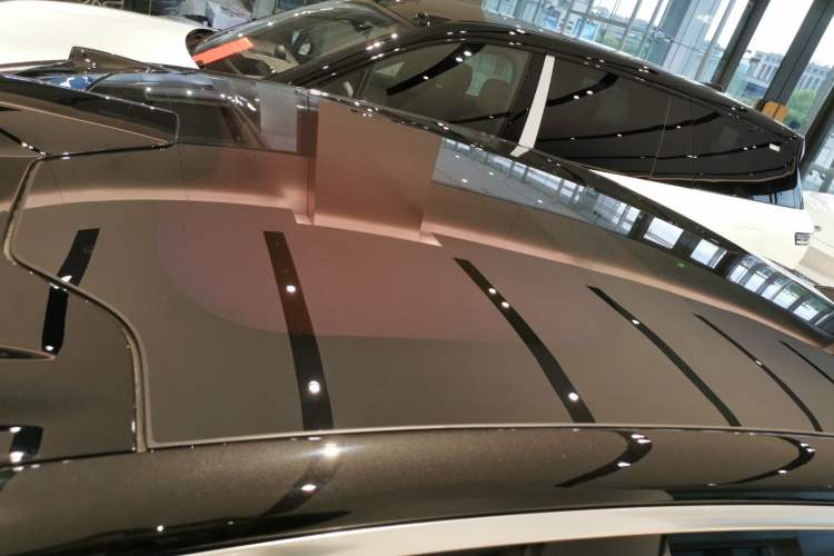 Used Nio ET7 2024 75 kWh Executive Signature Edition Roof