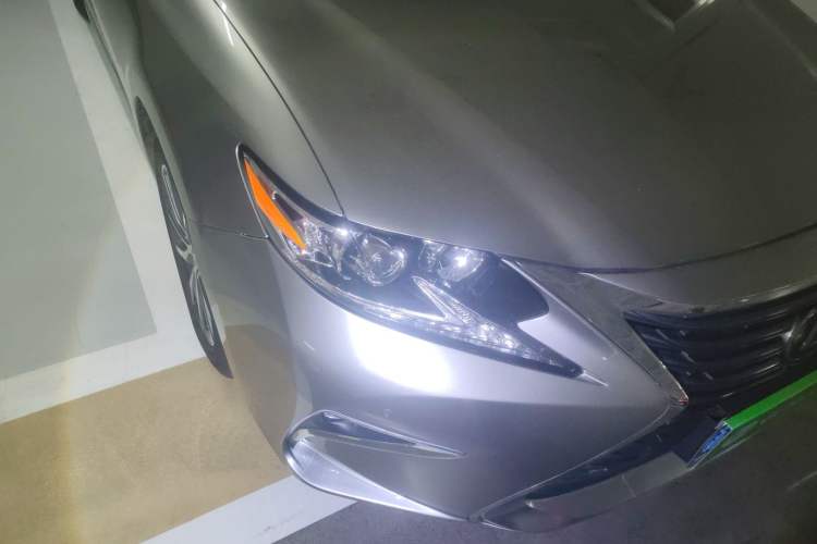 Used Lexus ES 2017 300h Mark Levinson Comfort Edition