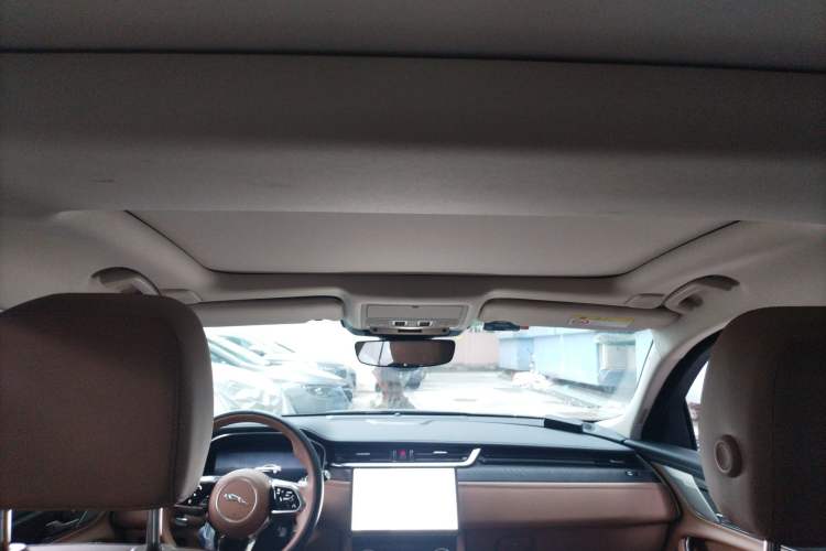 Used Jaguar XFL 2024 2.0T P250 Two-Wheel Drive Prestige Luxury Edition