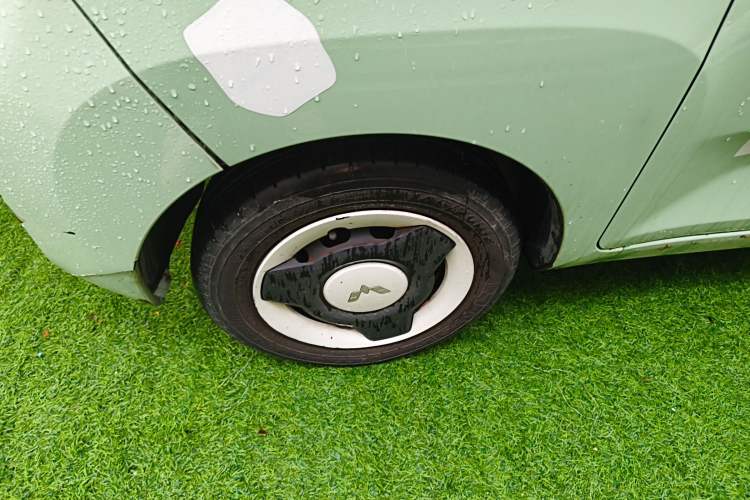 Used Wuling Hongguang MINIEV 2021 Macaron Premium Model – Lithium Iron Phosphate