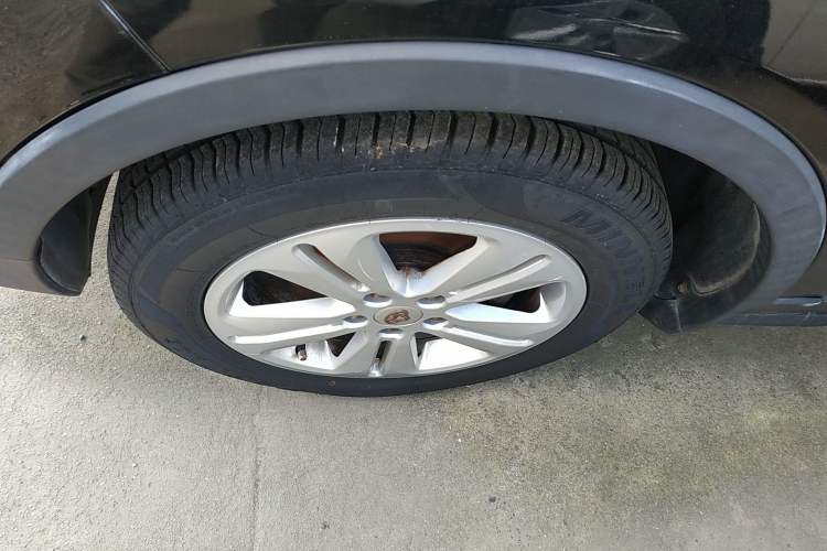 Used Oshan CX70 2016 1.6L Manual Luxury Model