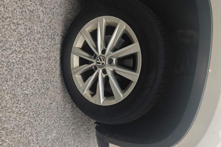 Used Volkswagen Tiguan L 2016 300TSI Automatic Two-Wheel Drive Comfort Edition