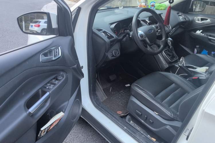 Used Ford Kuga 2015 1.5L GTDi Four-Wheel-Drive Elite Model