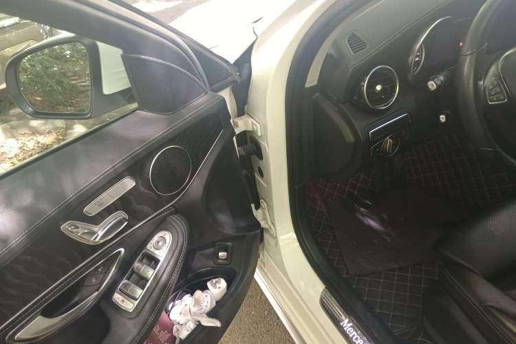 Used Mercedes-Benz C-Class 2017 Facelift C 200 L Sport Edition