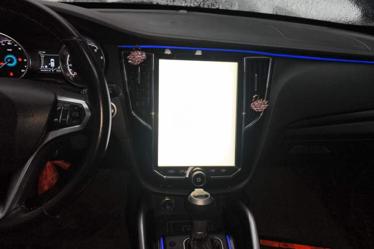 Used Zotye SR7 2017 1.5T CVT Cube Dream Edition