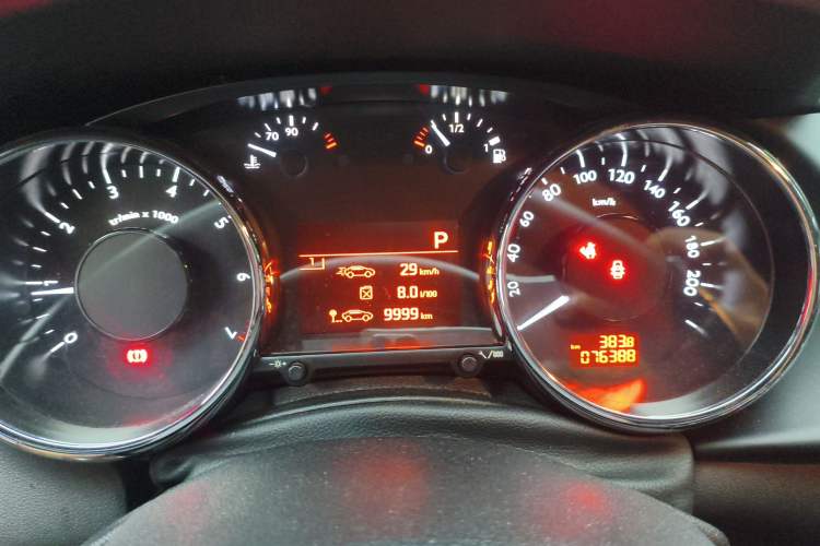 Used Peugeot 3008 2019 350THP Automatic Leading Edition Instrument Cluster