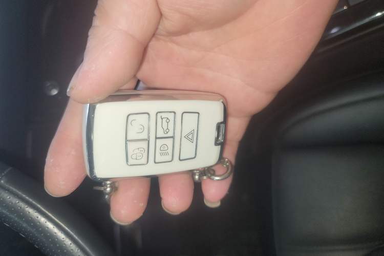 Used Land Rover Range Evoque 2021 Range Rover Evoque 200 PS R-Dynamic Standard Elite Edition