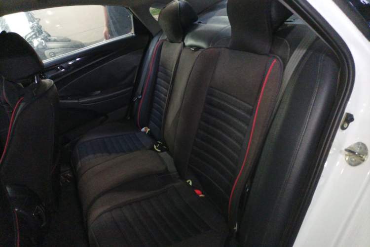 Used Hyundai Sonata 2014 2.0L Automatic Luxury Edition
