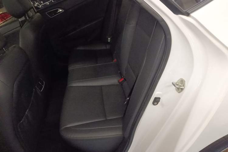 Used Hyundai Mistra 2017 1.8L Automatic Smart GLS China V Standard Left Rear Seat