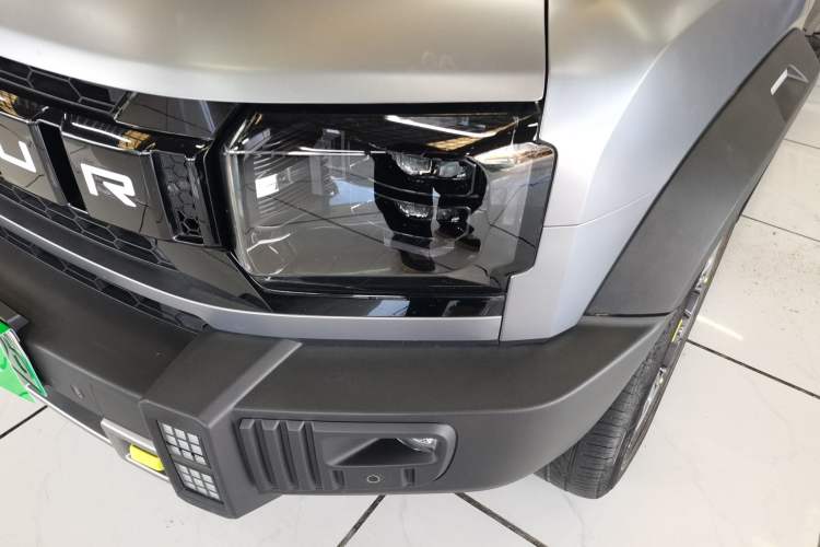 Used JETOUR Shanhai Traveler C-DM 2024 C-DM 208KM Mountain & Wilderness Edition