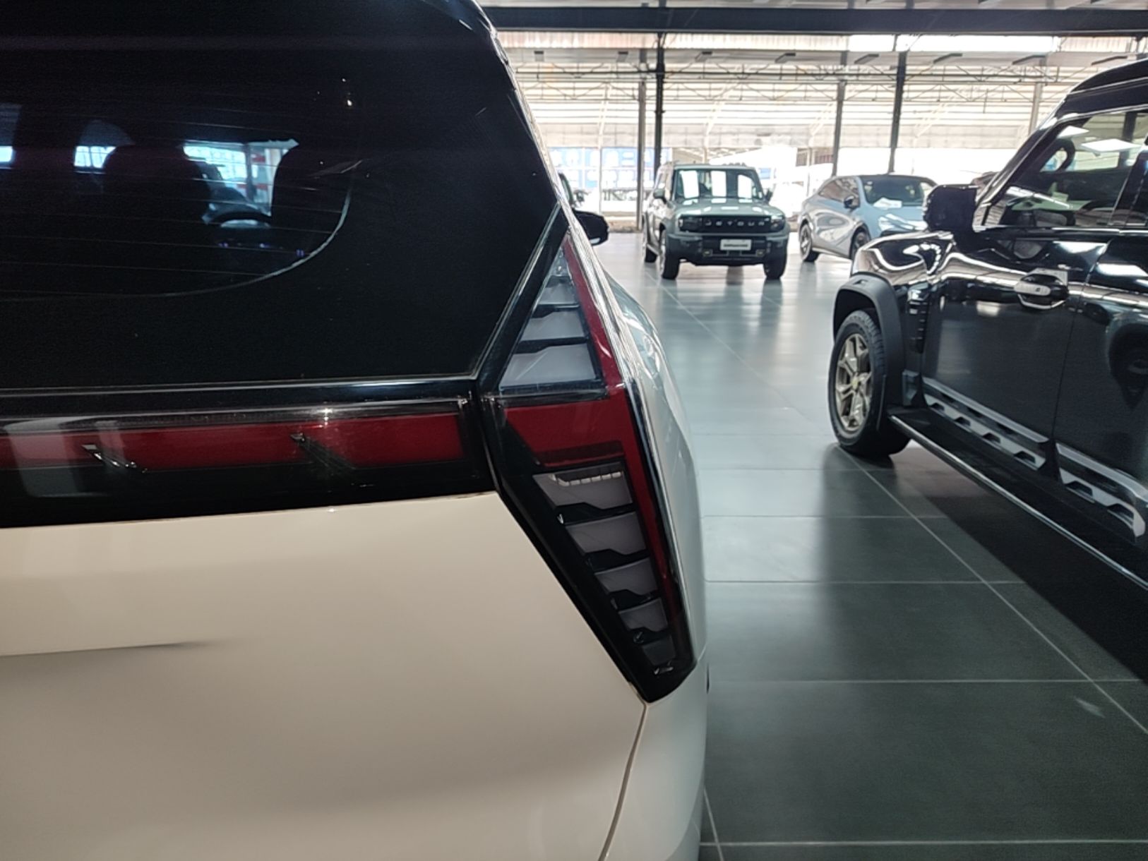 Geely Auto FX11 2024 1.5TD DCT Flagship Edition — снимка 9