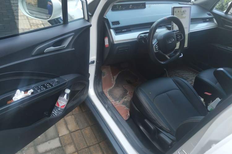 Used NETA V 2021 Long-Range Entertainment Edition Upgrade Model
