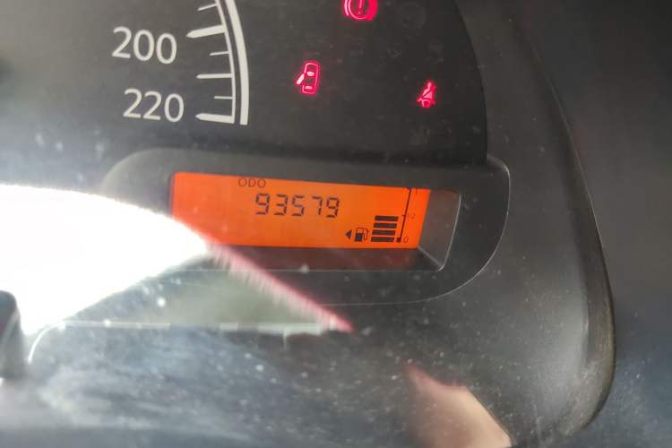 Used Nissan Sunny 2015 1.5XE Manual Comfort Edition