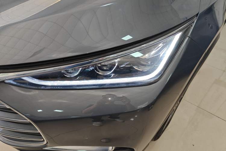 Used BYD Tang 2019 2.0T Automatic SmartConnect Luxury 7-Seater China VI Standard