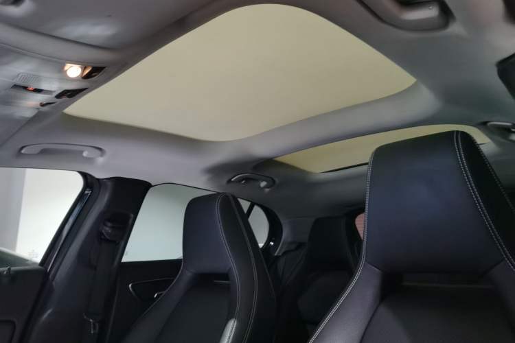 Used Mercedes-Benz GLA 2017 GLA 200 Fashion Model
