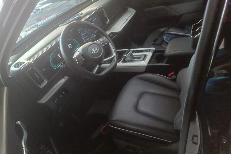 Used Hyundai ix35 2023 Musso 2.0L Prestige LUX Edition