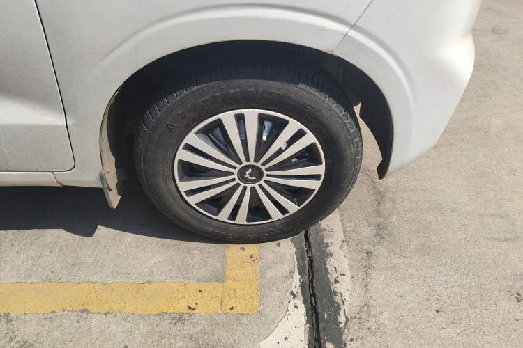 Used Wuling Hongguang V 2022 1.5L Jingqu Version Hydraulic Power Steering LAR
