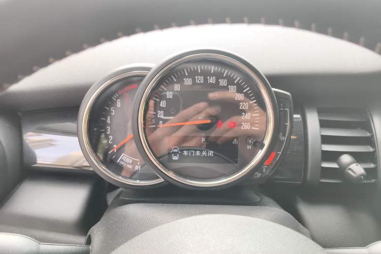 Used MINI 2020 1.5T COOPER Artist Five-Door Edition