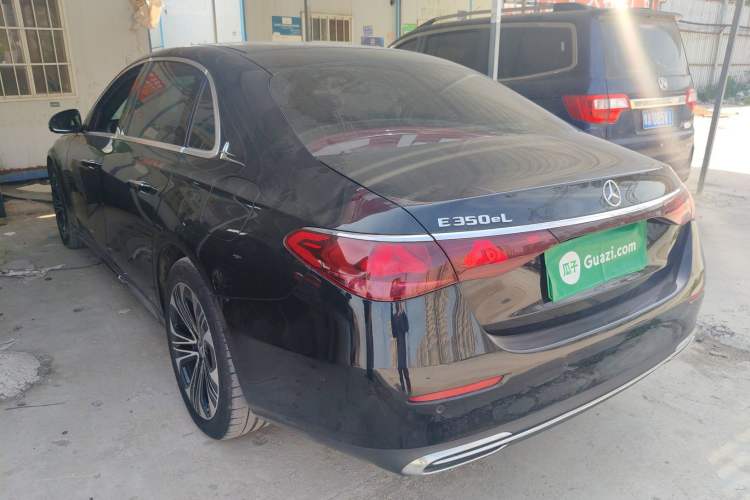 Used Mercedes-Benz E-Class New Energy 2024 E 350 e L Plug-in Hybrid Sedan Exterior 3