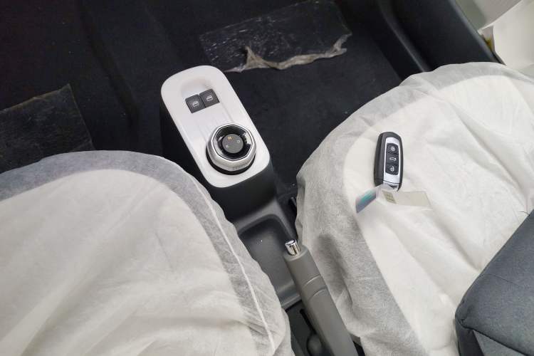 Used Geely Galaxy Panda 2025 210 km – Yuanqi Bear
