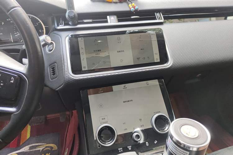 Used Land Rover Range Rover Velar 2022 250 PS
