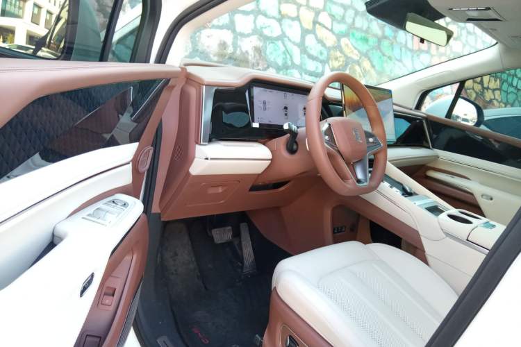 Used BYD Xia 2025 DM-i 1.5T 180km Beyond Edition