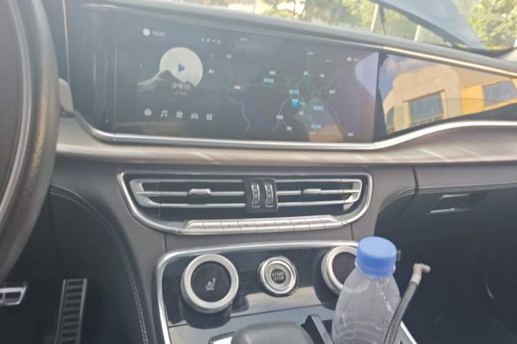 Used Hongqi H9 2020 2.0T Smart Connect Flagship Edition
